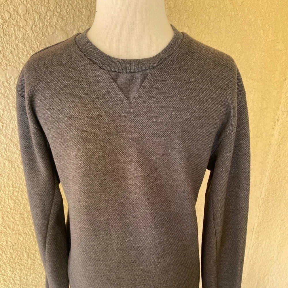 ZARA Essentials Unisex Long Sleeve Sweatshirt Gray Size Small‎